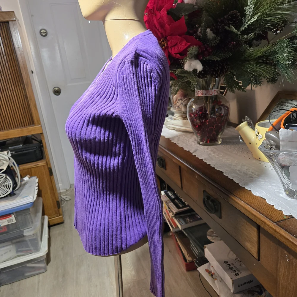 Express Purple Ribbed V-Neck Cardigan - Picture 7 of 9